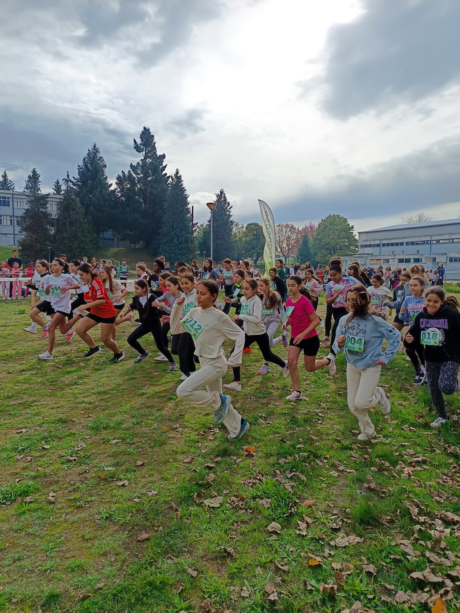 Desporto Escolar | Corta-Mato de S. Martinho 2025 Desporto Escolar | Corta-Mato de S. Martinho 2025