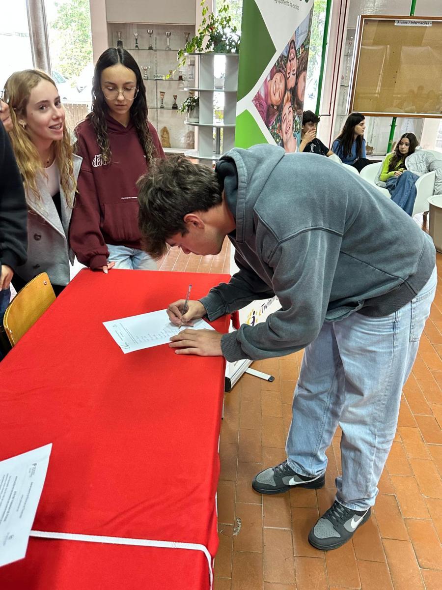 WhatsApp-Image-2024-10-17-at-14.35.41