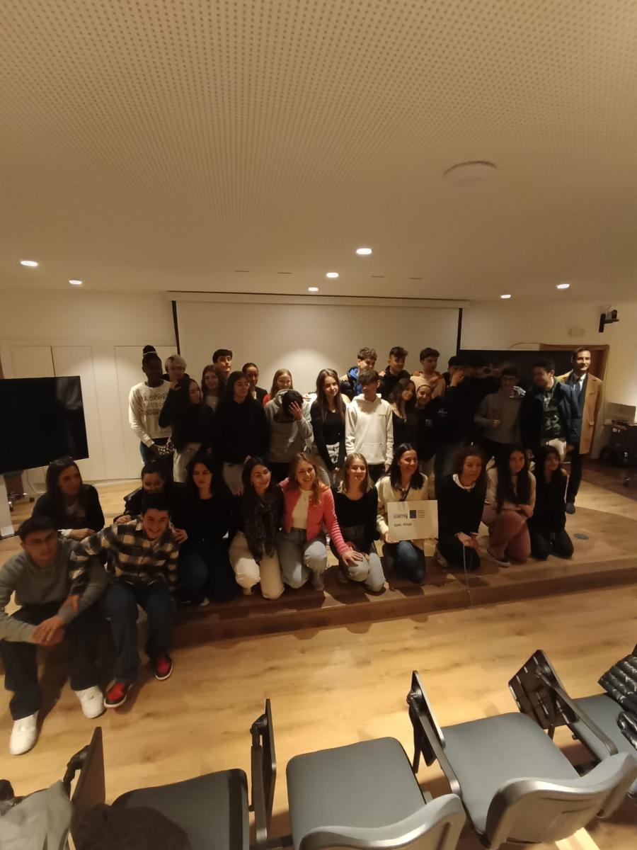 WhatsApp Image 2025-04-05 at 18.04.29 (2)